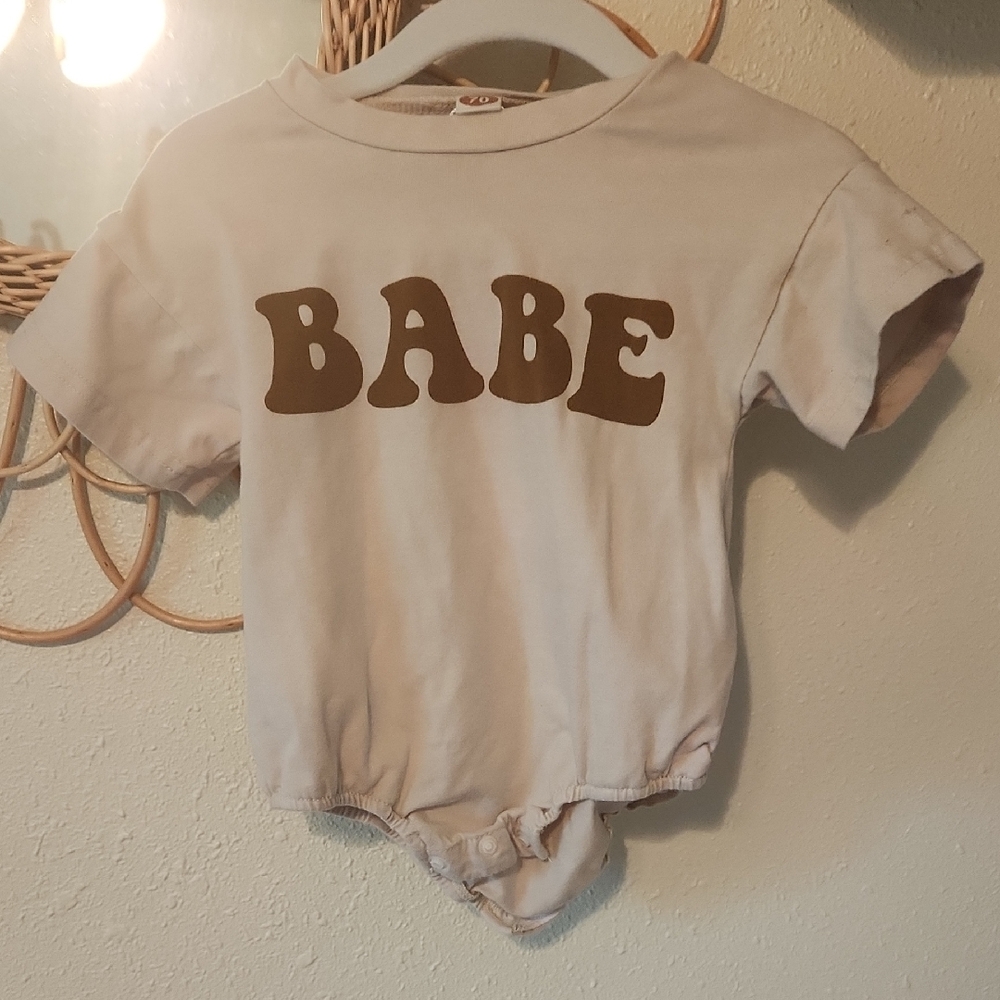 Charming Cream 'Babe' Bodysuit for Kids